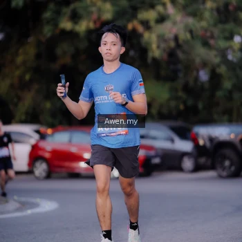 Runner Photo 3824395