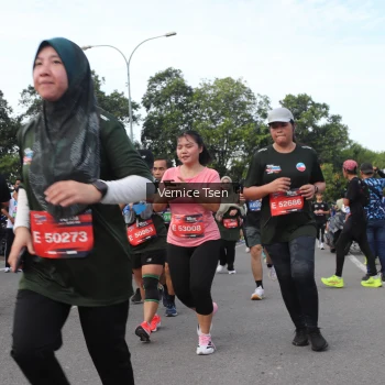 Runner Photo 3824413