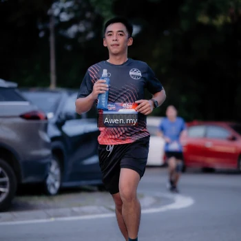 Runner Photo 3824429