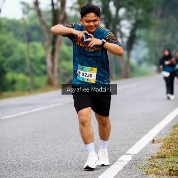 Runner Photo 3824455