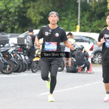 Runner Photo 3824505