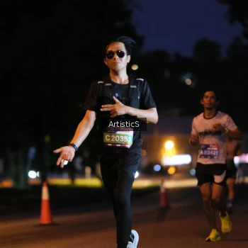 Runner Photo 3824519