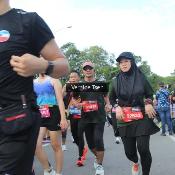 Runner Photo 3824561