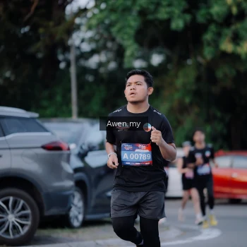 Runner Photo 3824562