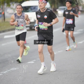 Runner Photo 3824564