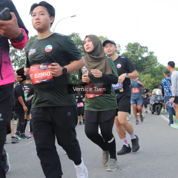 Runner Photo 3824596
