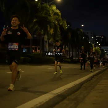 Runner Photo 3824623