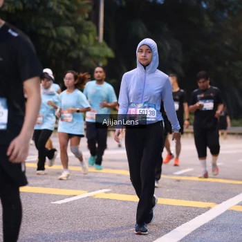 Runner Photo 3824642