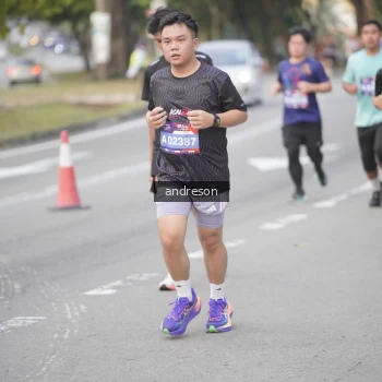 Runner Photo 3824649