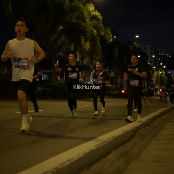 Runner Photo 3824747