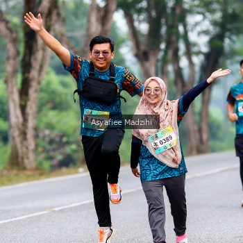 Runner Photo 3824750