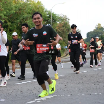 Runner Photo 3824755