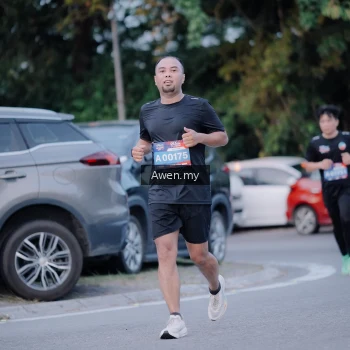 Runner Photo 3824764