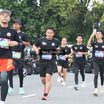 Runner Photo 3824808