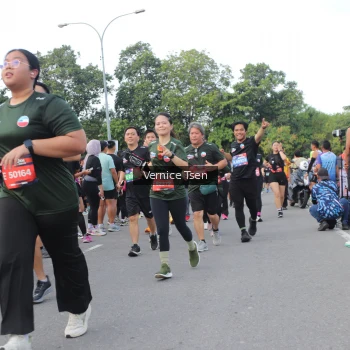 Runner Photo 3824844