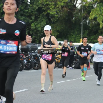 Runner Photo 3824863