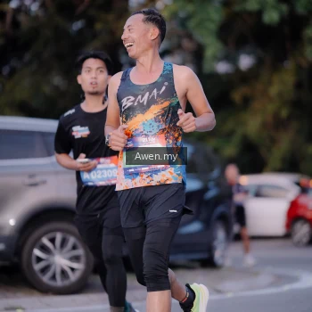 Runner Photo 3824886