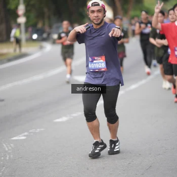 Runner Photo 3824910
