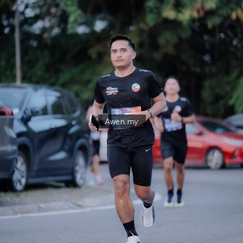Runner Photo 3824919