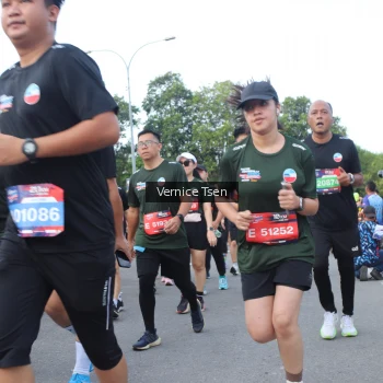 Runner Photo 3824939