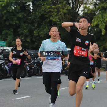 Runner Photo 3824987