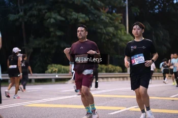Runner Photo 3825013