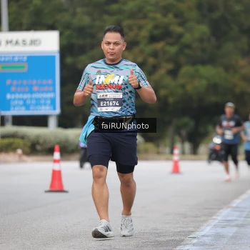 Runner Photo 3825019