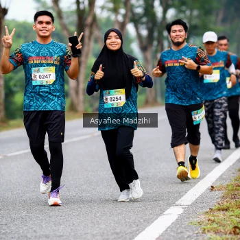 Runner Photo 3825035