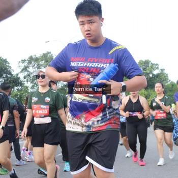 Runner Photo 3825055