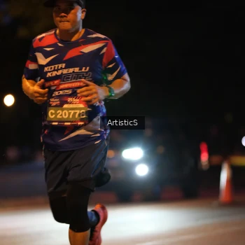 Runner Photo 3825063