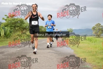 Runner Photo 382508