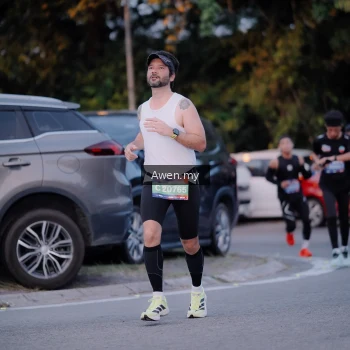 Runner Photo 3825130