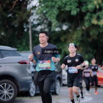 Runner Photo 3825134