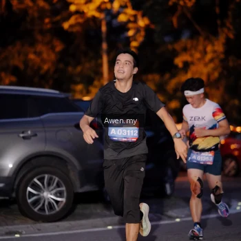 Runner Photo 3825138