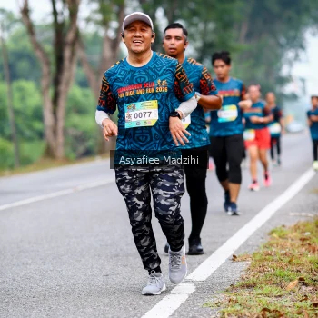 Runner Photo 3825167