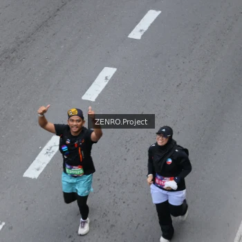 Runner Photo 3825174