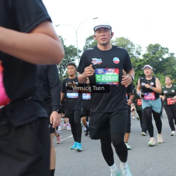 Runner Photo 3825248
