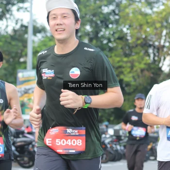 Runner Photo 3825249