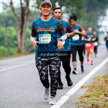Runner Photo 3825250