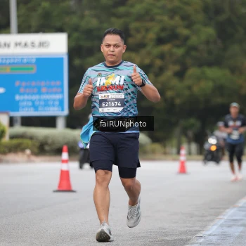 Runner Photo 3825277