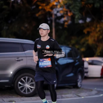 Runner Photo 3825312