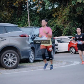 Runner Photo 3825322