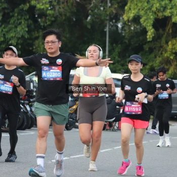Runner Photo 3825368