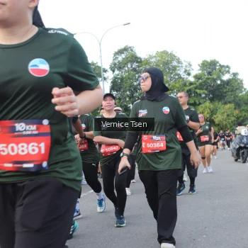 Runner Photo 3825370