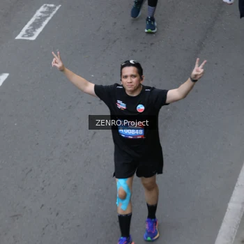 Runner Photo 3825381