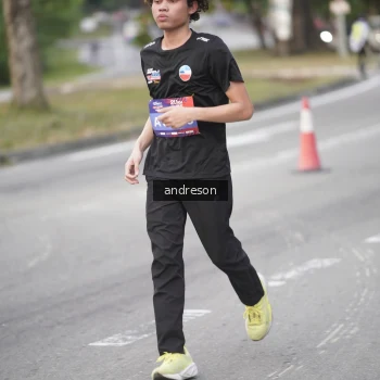Runner Photo 3825386
