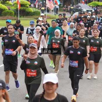 Runner Photo 3825400