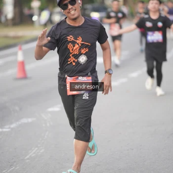 Runner Photo 3825429