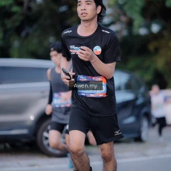 Runner Photo 3825435