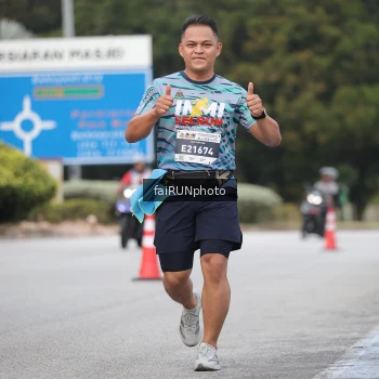 Runner Photo 3825443
